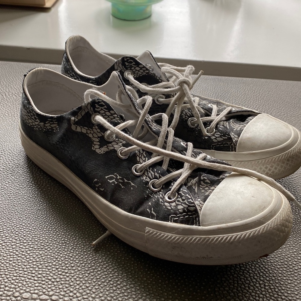 Converse Patterned Low Tops